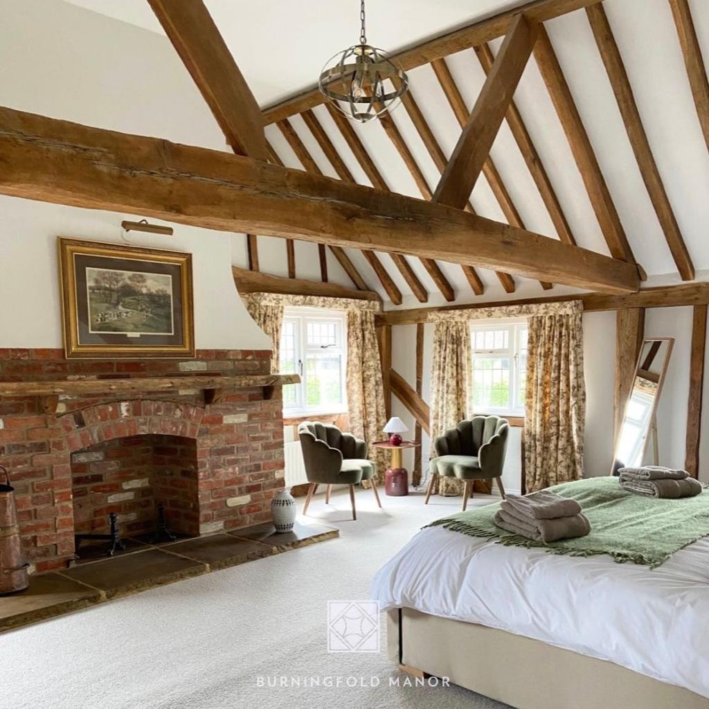 Burningfold Manor bedroom 2