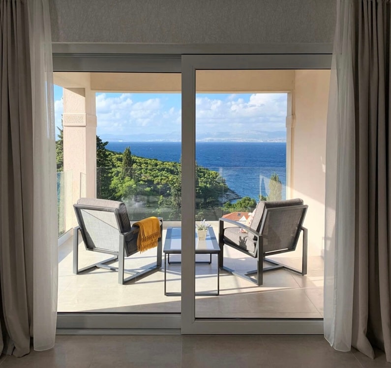 Balcony with Adriatic sea view